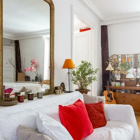 Apartment Rue Montmartre Ii By Onefinestay Paris